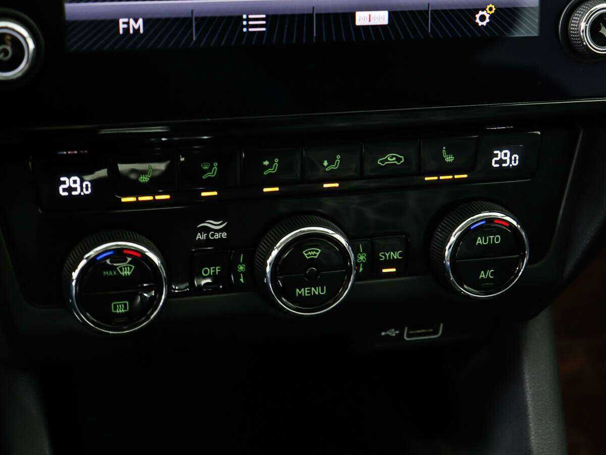 Б/У Шкода Октавия 2020 года. Фото: #15