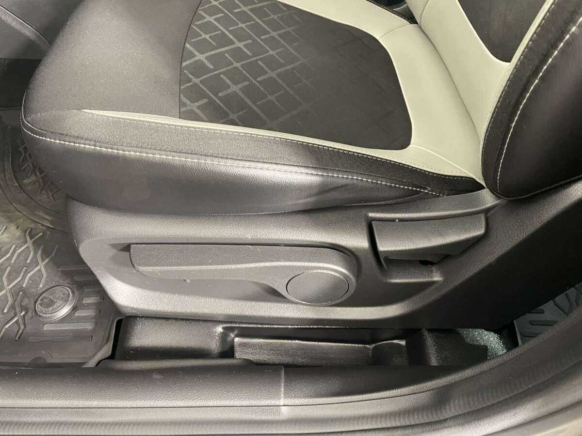 Б/У Лада (ВАЗ) Веста 2018 года. Фото: #9