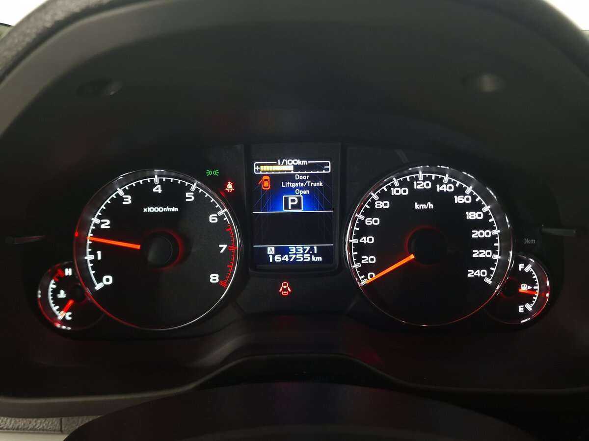 Б/У Субару Аутбэк 2014 года. Фото: #6