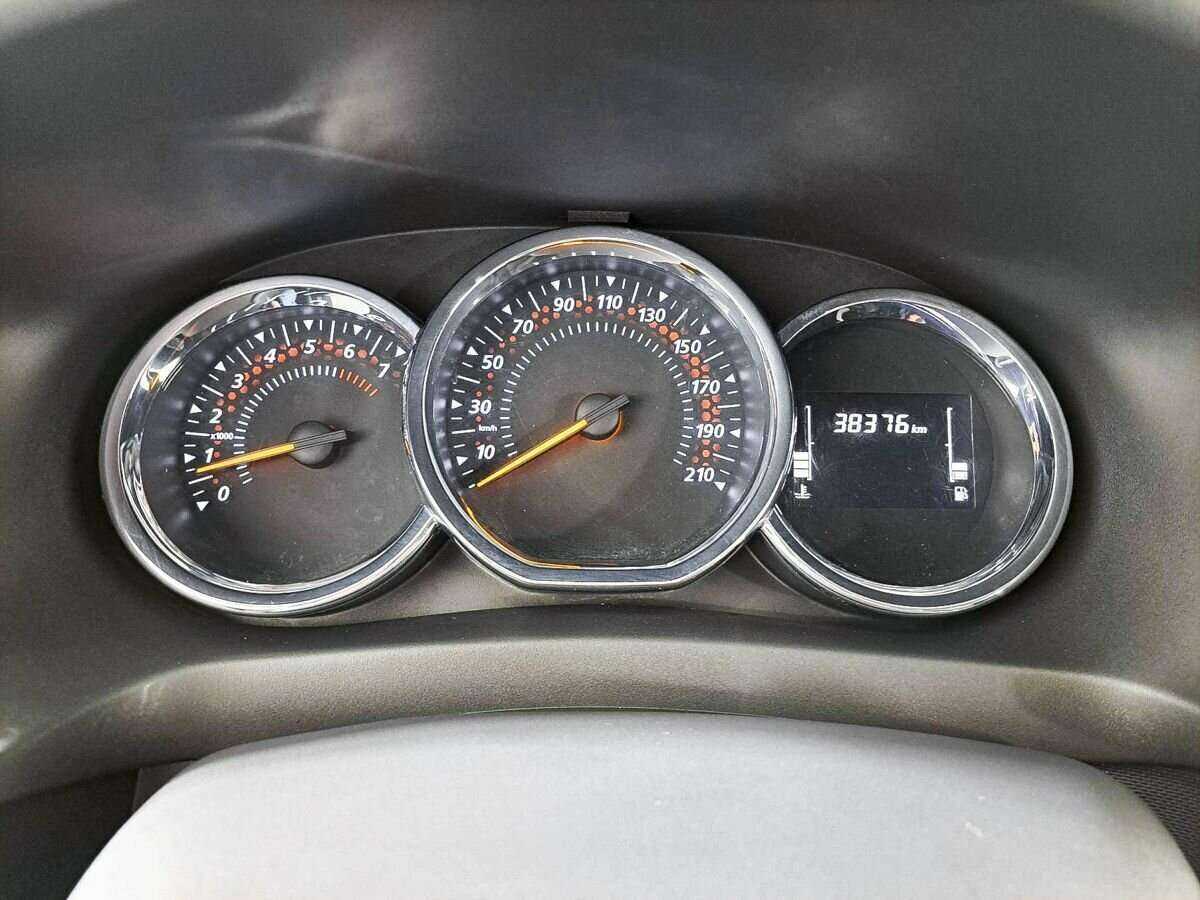 Б/У Рено Сандеро 2021 года. Фото: #10