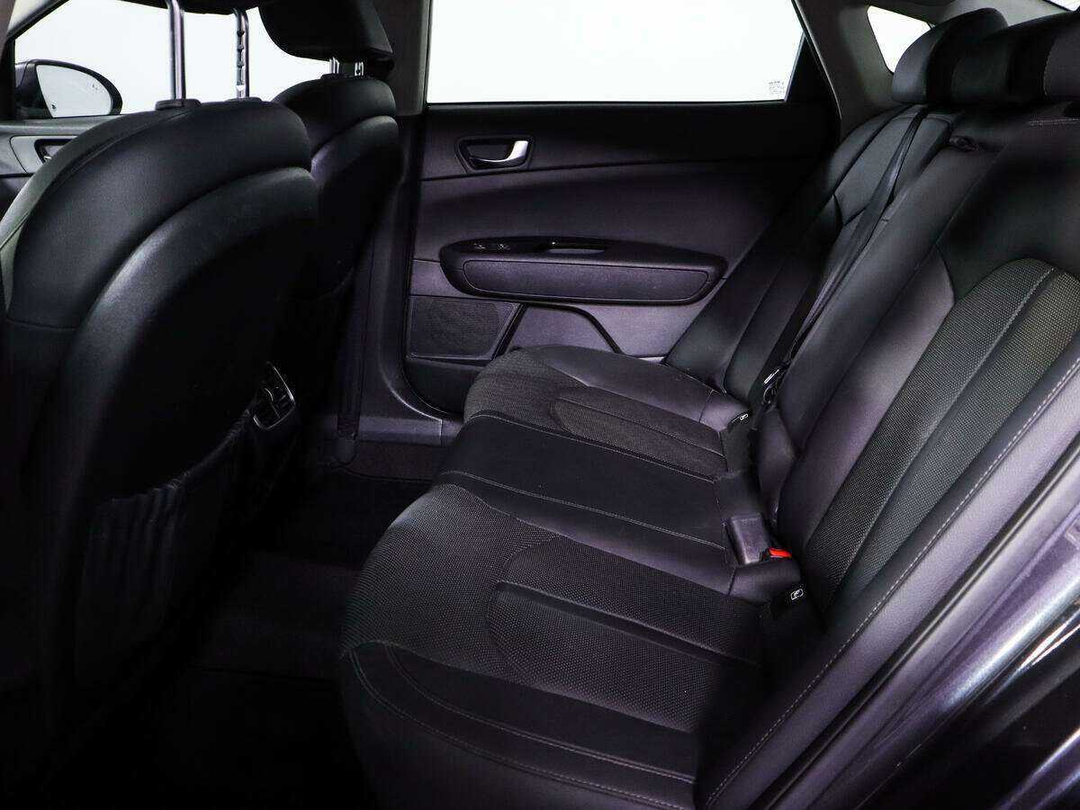 Б/У Киа Оптима 2019 года. Фото: #6