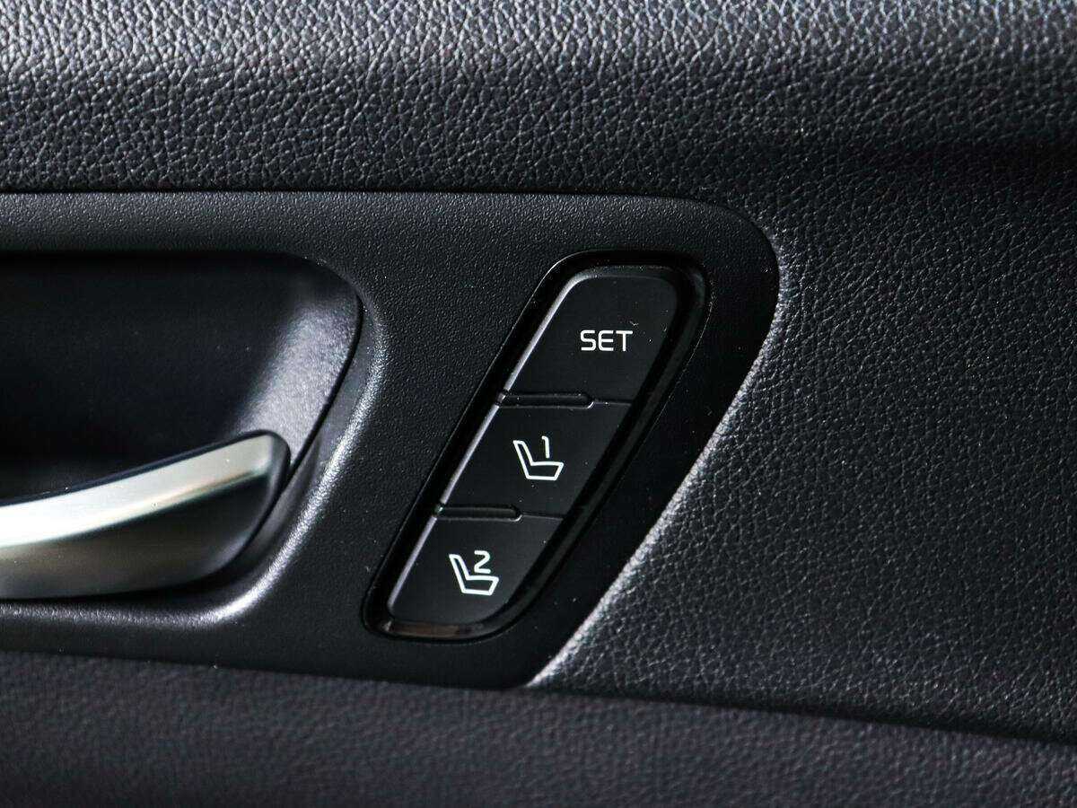 Б/У Киа Оптима 2019 года. Фото: #18