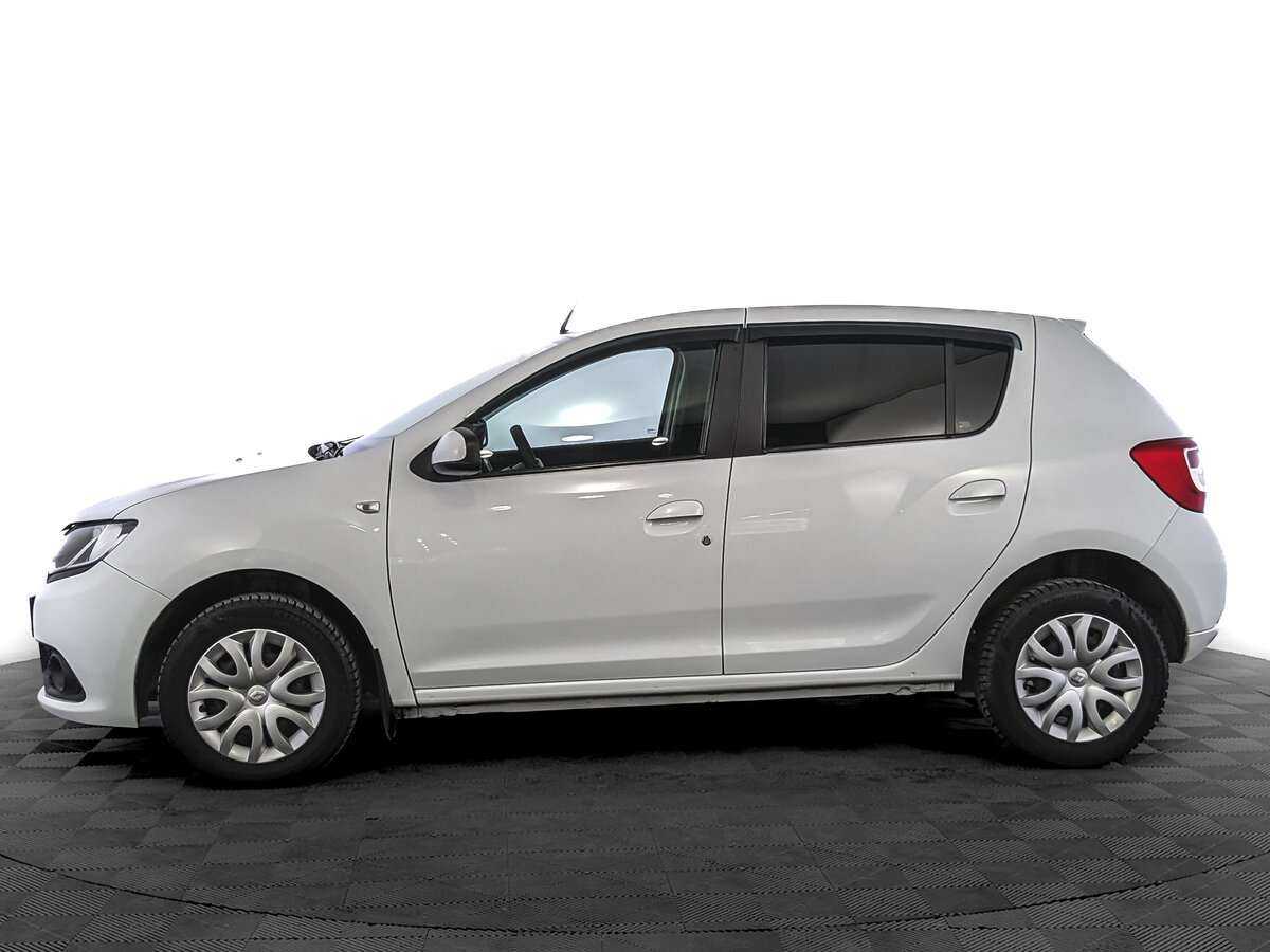 Б/У Рено Сандеро 2016 года. Фото: #7