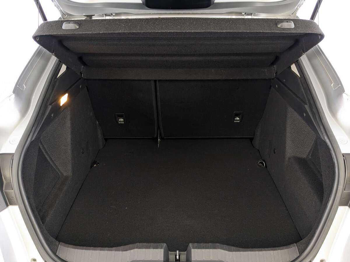 Б/У Рено Аркана 2021 года. Фото: #9