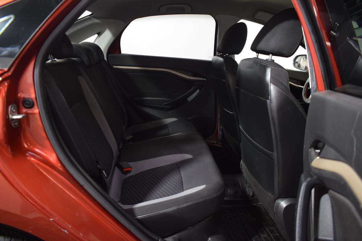 Б/У Лада (ВАЗ) Веста 2016 года. Фото: #12