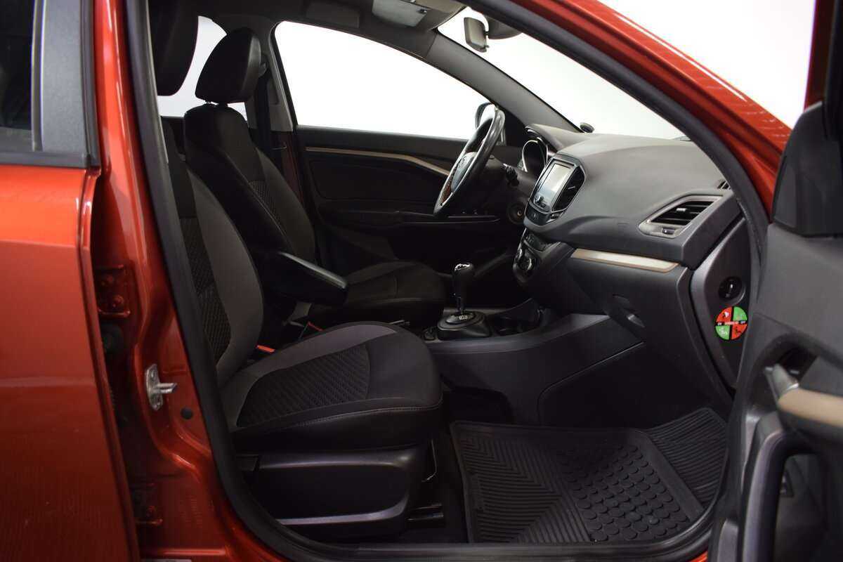 Б/У Лада (ВАЗ) Веста 2016 года. Фото: #13