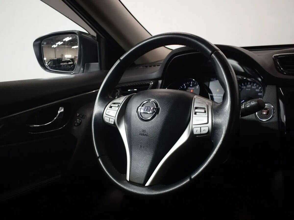 Б/У Ниссан Икс-Трейл 2017 года. Фото: #8