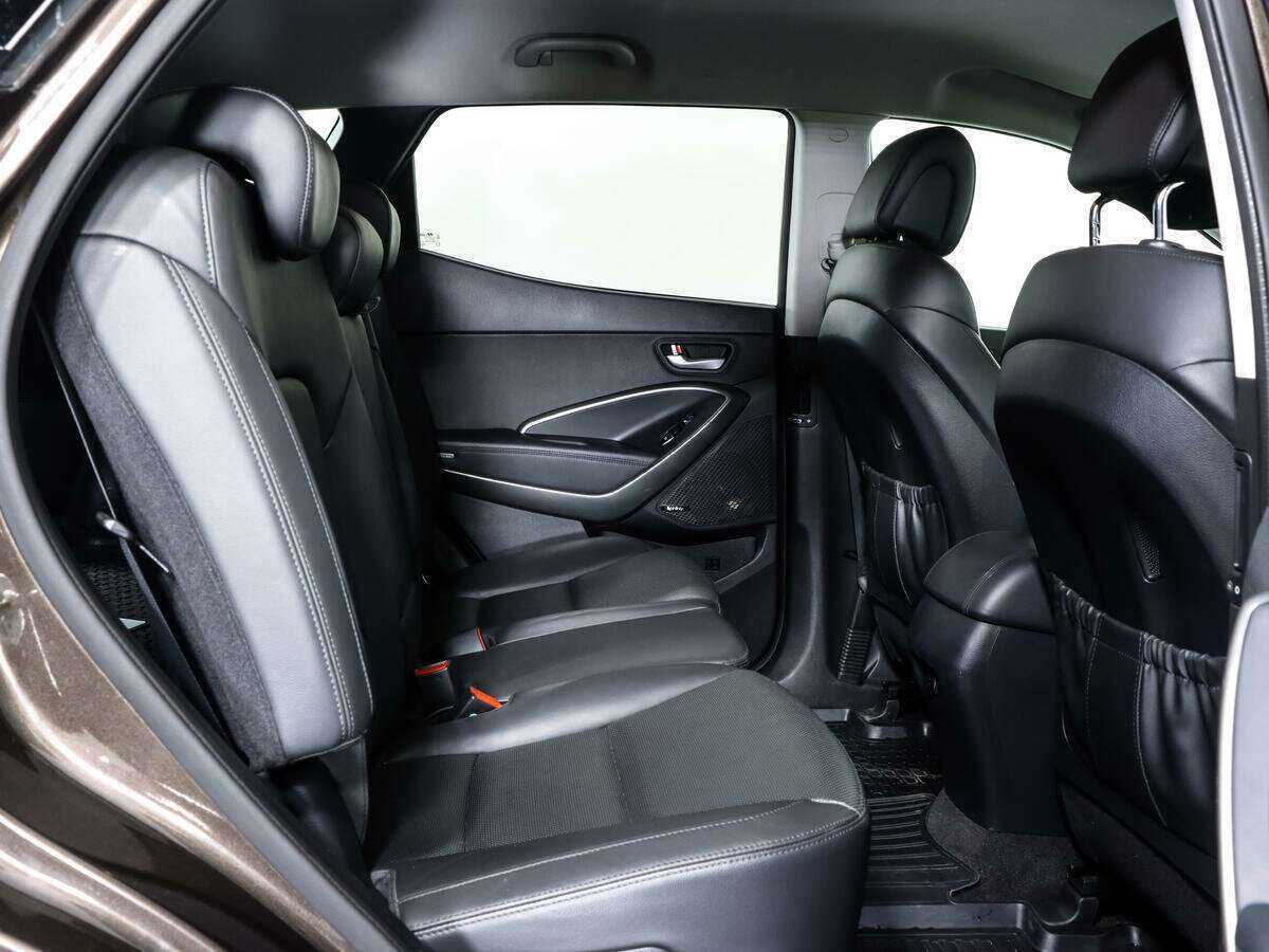 Б/У Хендай Санта Фе 2018 года. Фото: #16