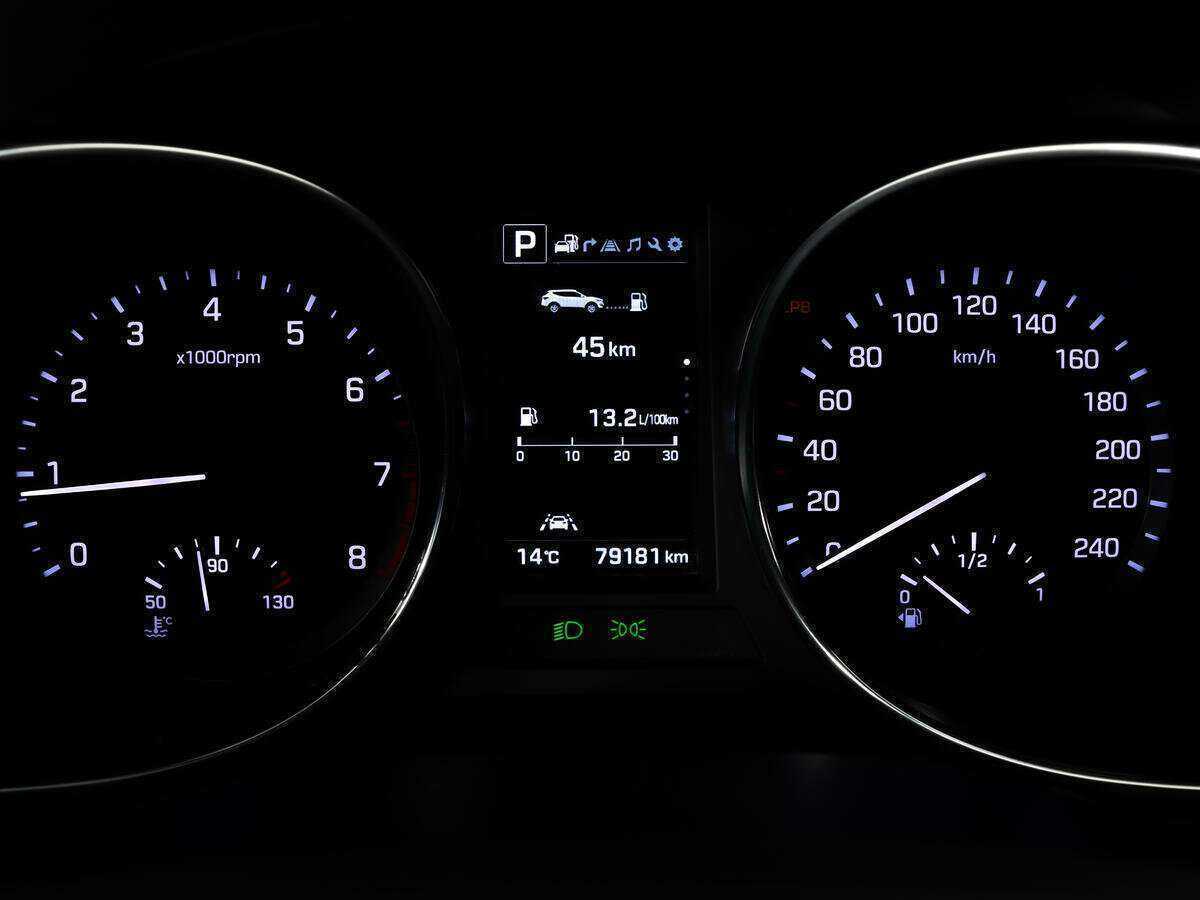 Б/У Хендай Санта Фе 2018 года. Фото: #19