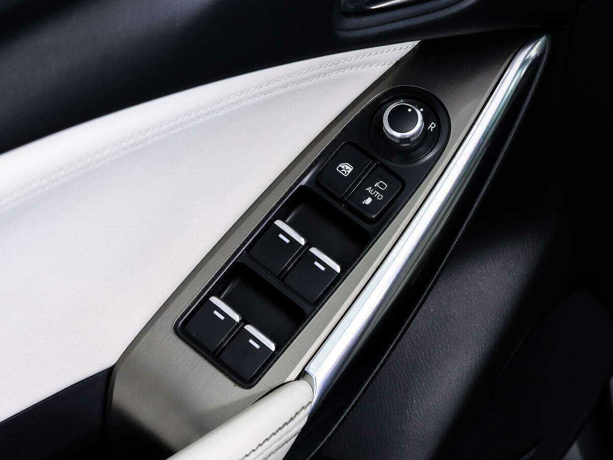 Б/У Мазда 6 2018 года. Фото: #22