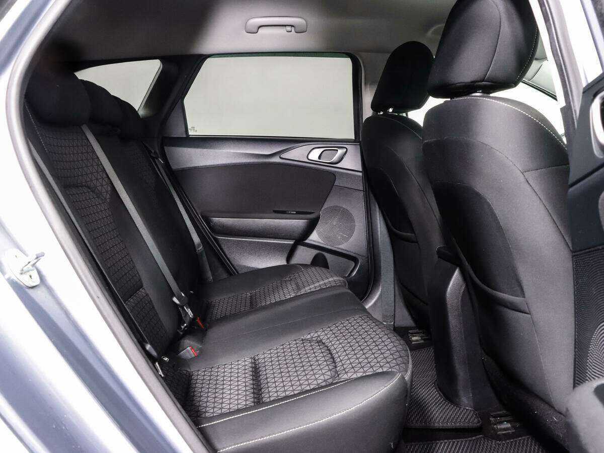 Б/У Киа Сид 2019 года. Фото: #14