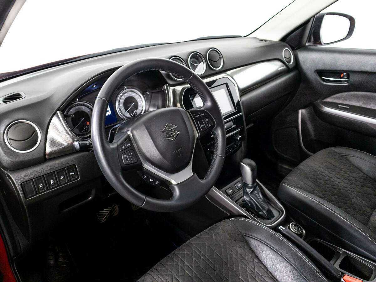 Б/У Сузуки Витара 2021 года. Фото: #9