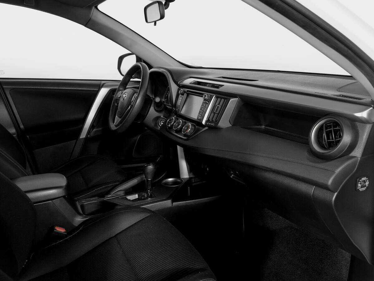 Б/У Тойота Рав4 2013 года. Фото: #8