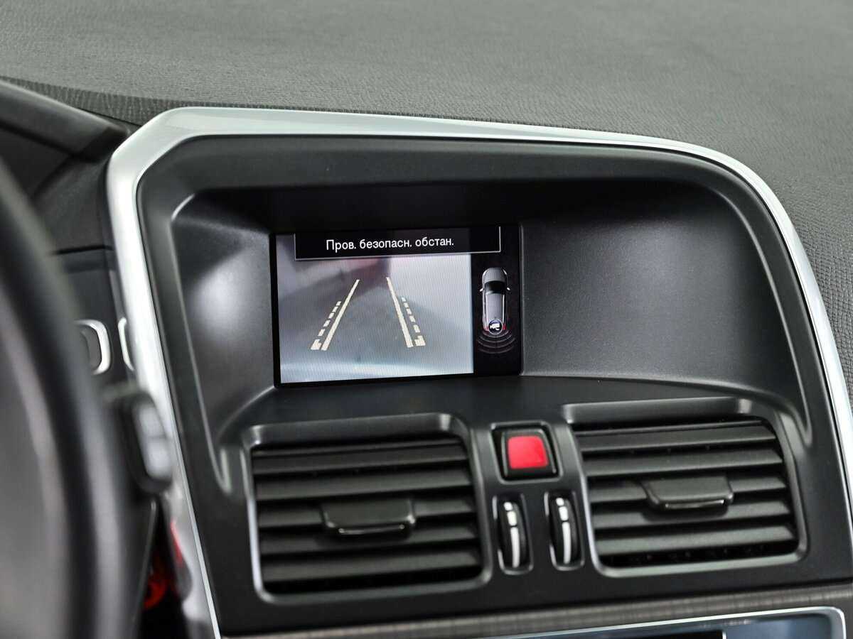 Б/У Вольво ИксЦ60 2014 года. Фото: #8