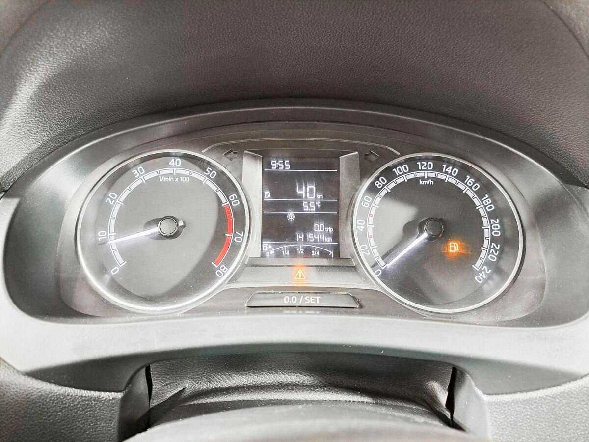 Б/У Шкода Рапид 2018 года. Фото: #7