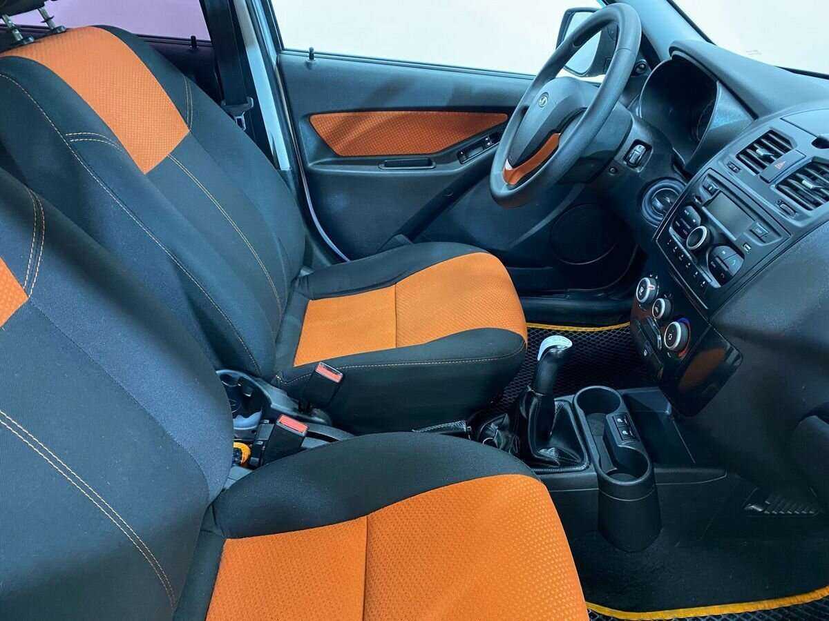 Б/У Лада (ВАЗ) Калина 2015 года. Фото: #9