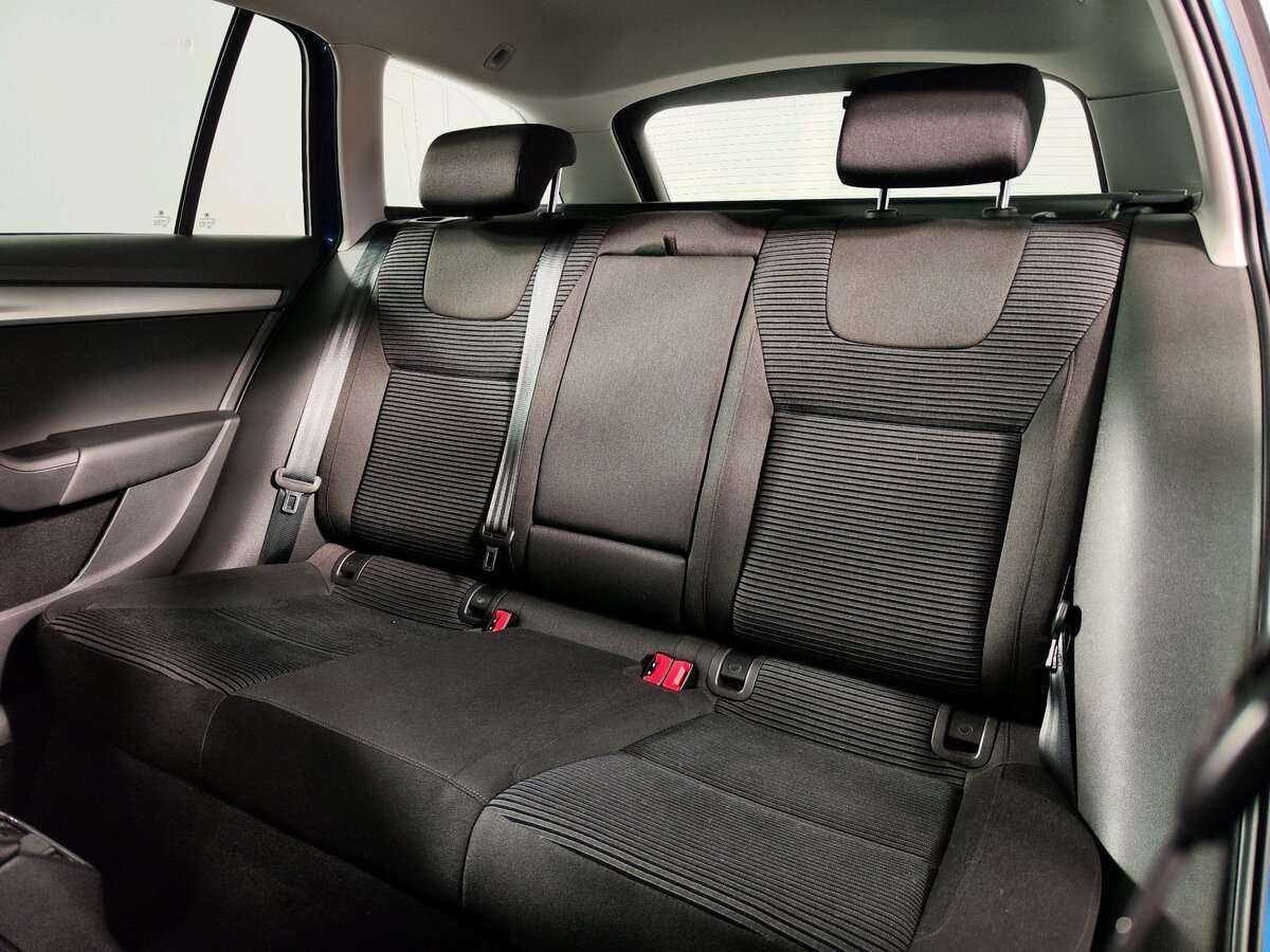 Б/У Шкода Октавия 2015 года. Фото: #6