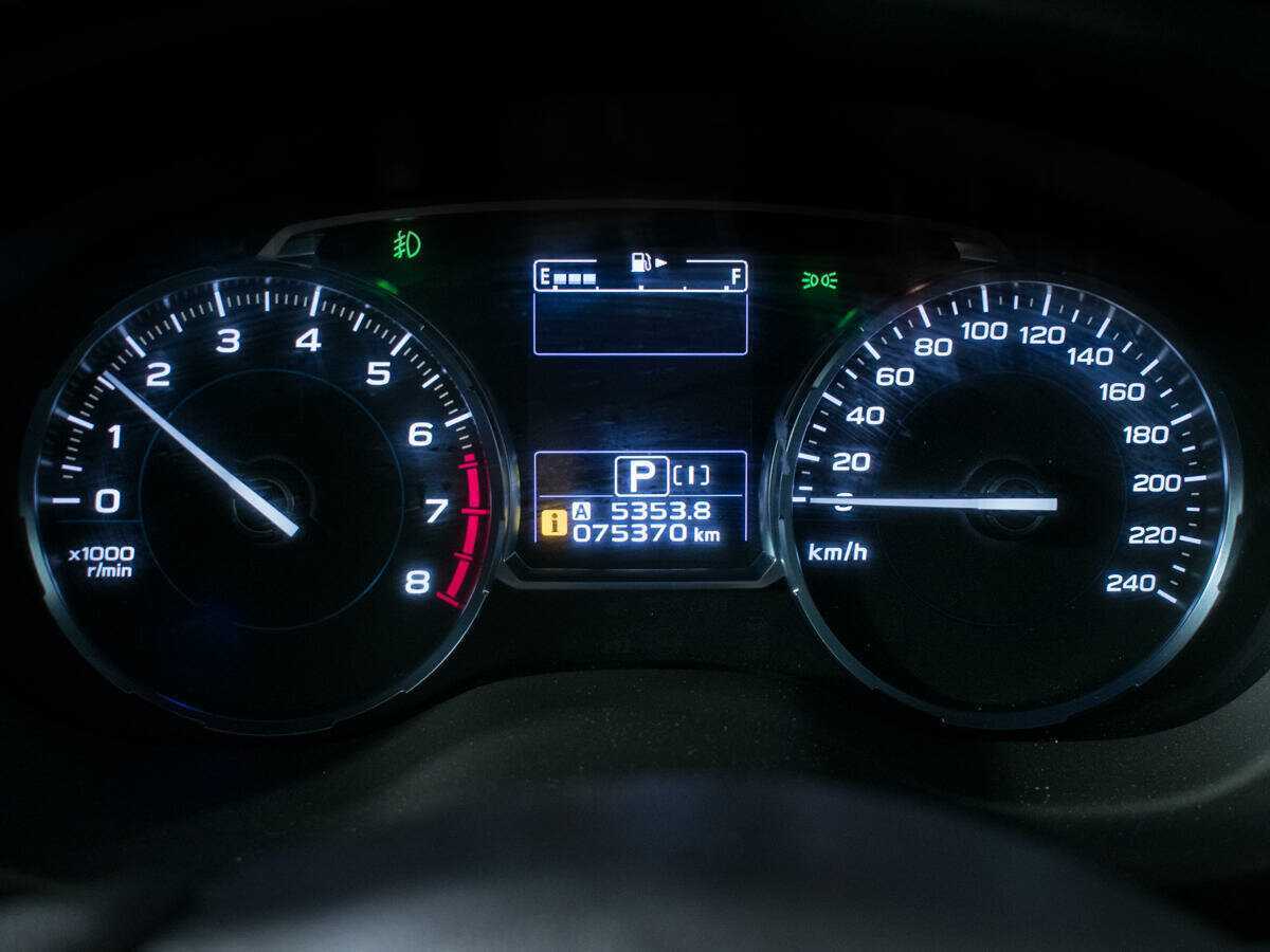 Б/У Субару Форестер 2018 года. Фото: #10