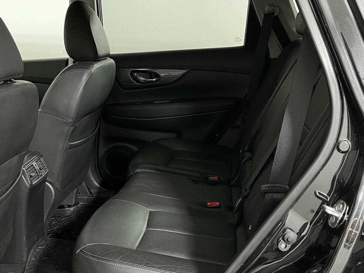 Б/У Ниссан Икс-Трейл 2017 года. Фото: #9