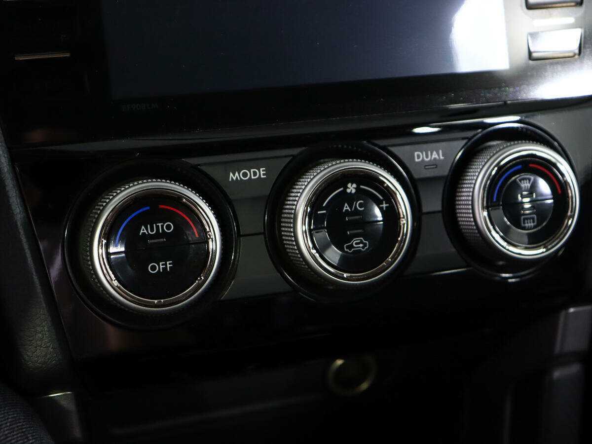 Б/У Субару Форестер 2017 года. Фото: #21