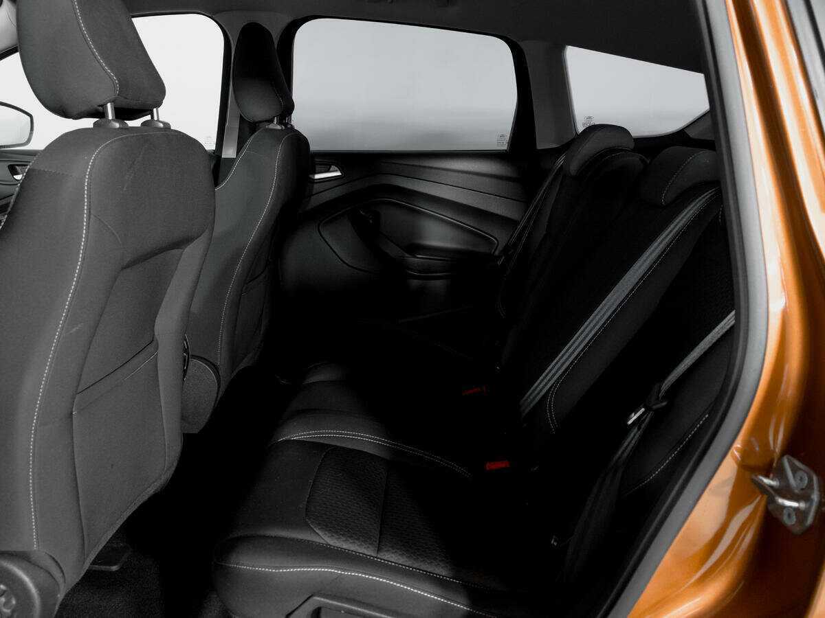 Б/У Форд Куга 2019 года. Фото: #9