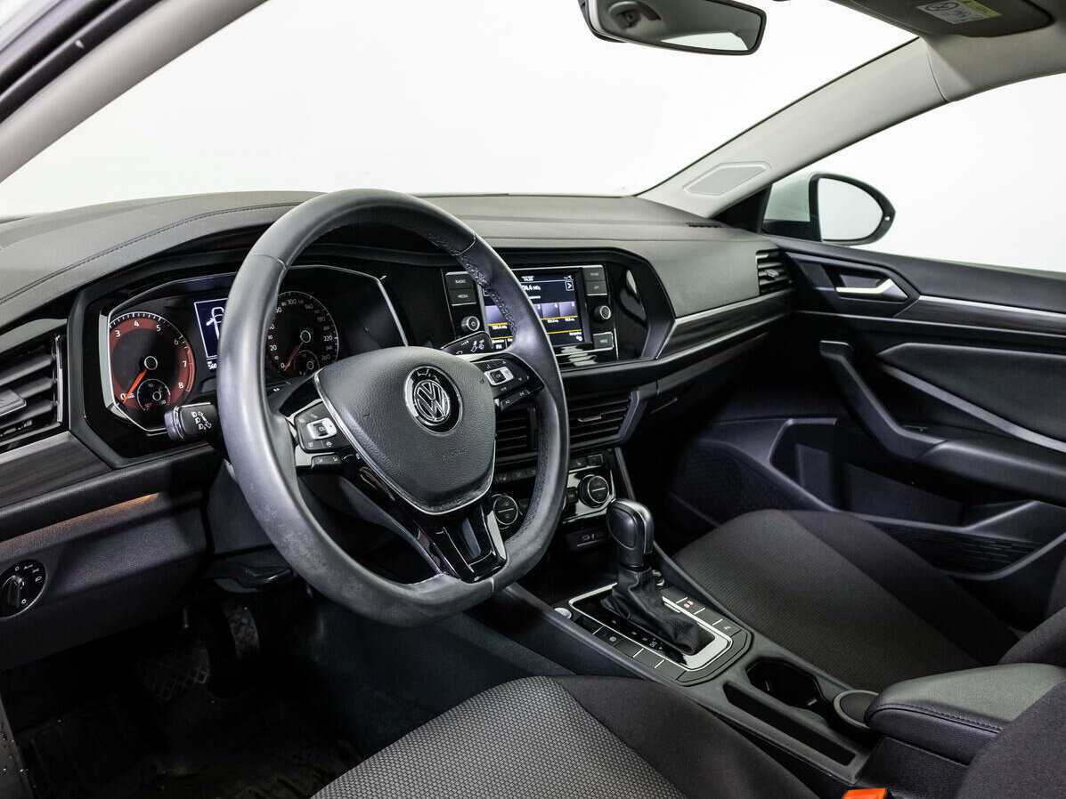 Б/У Фольксваген Джетта 2020 года. Фото: #10