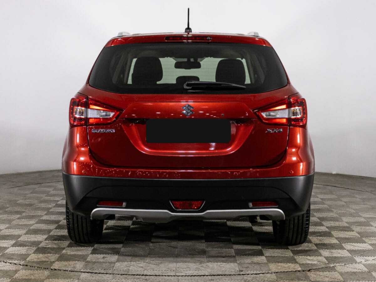 Б/У Сузуки С-Икс4 2021 года. Фото: #5