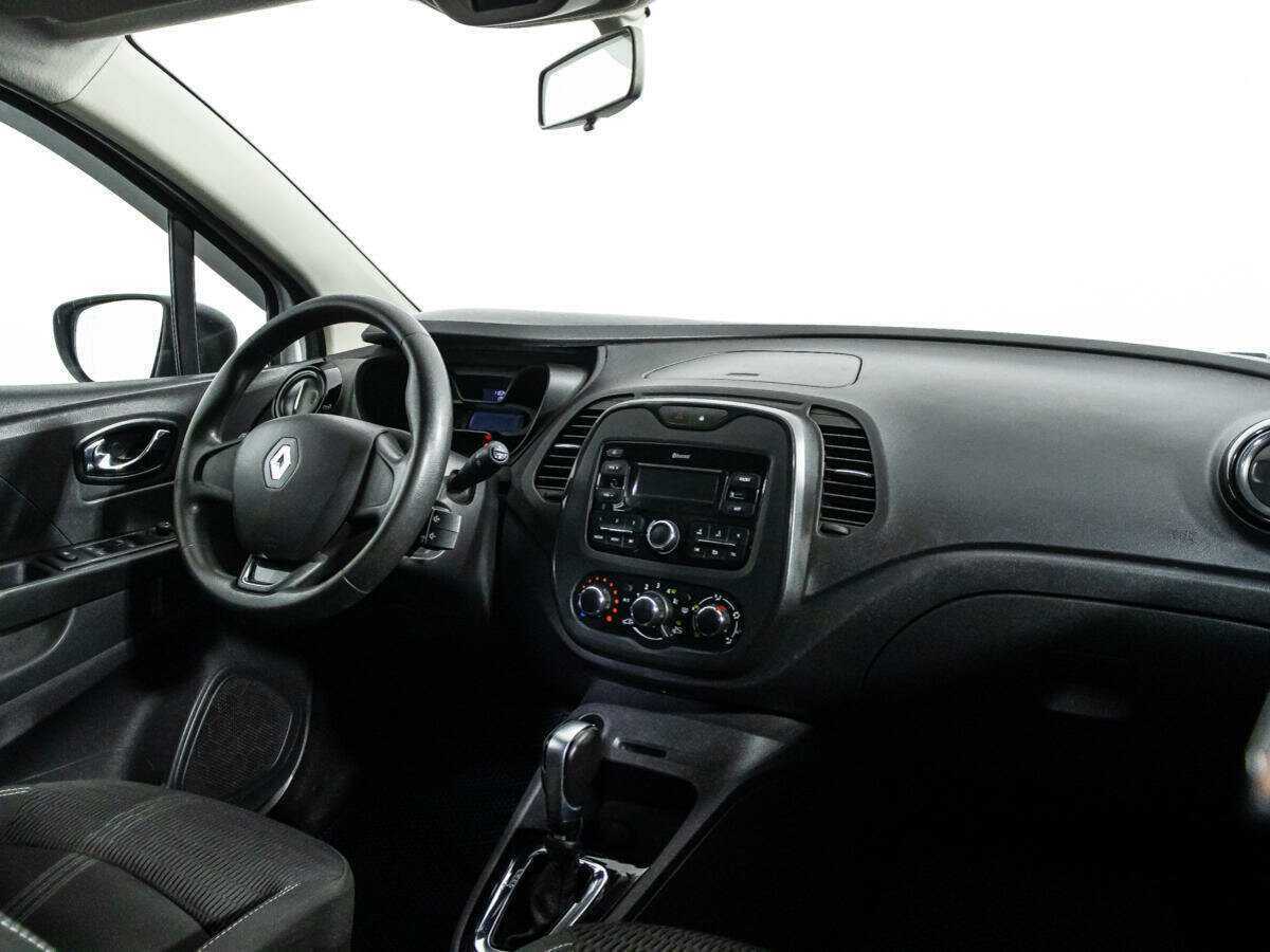 Б/У Рено Каптюр 2018 года. Фото: #8