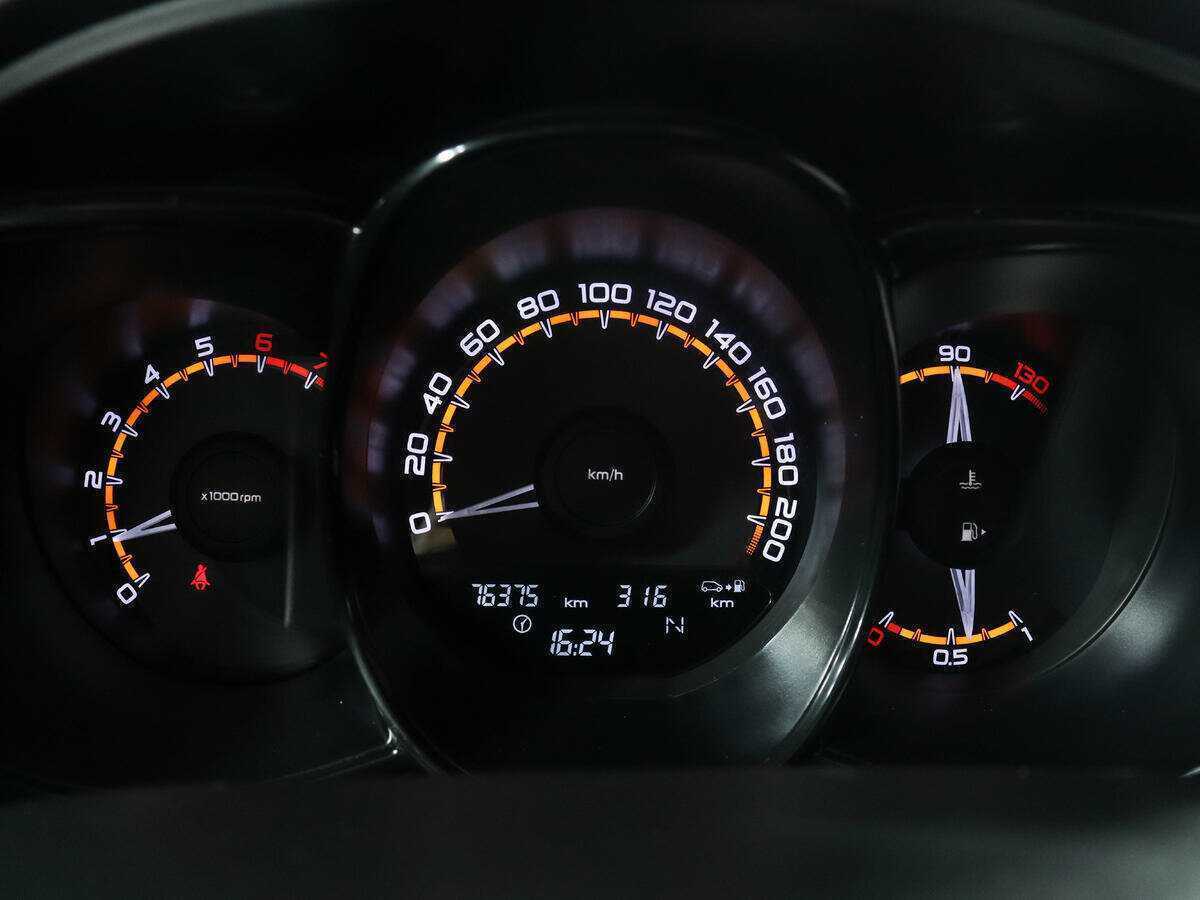 Б/У Лада (ВАЗ) Веста 2019 года. Фото: #8