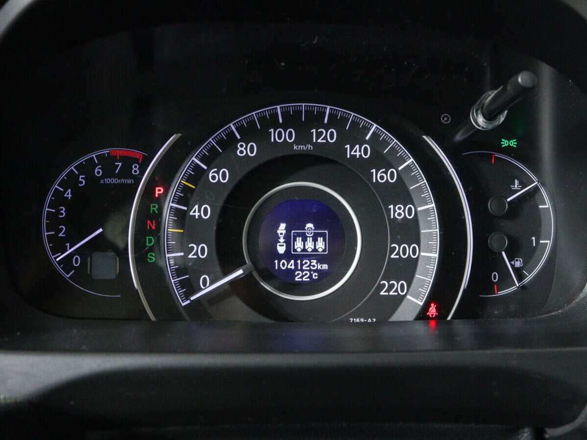 Б/У Хонда ЦР-В 2014 года. Фото: #7