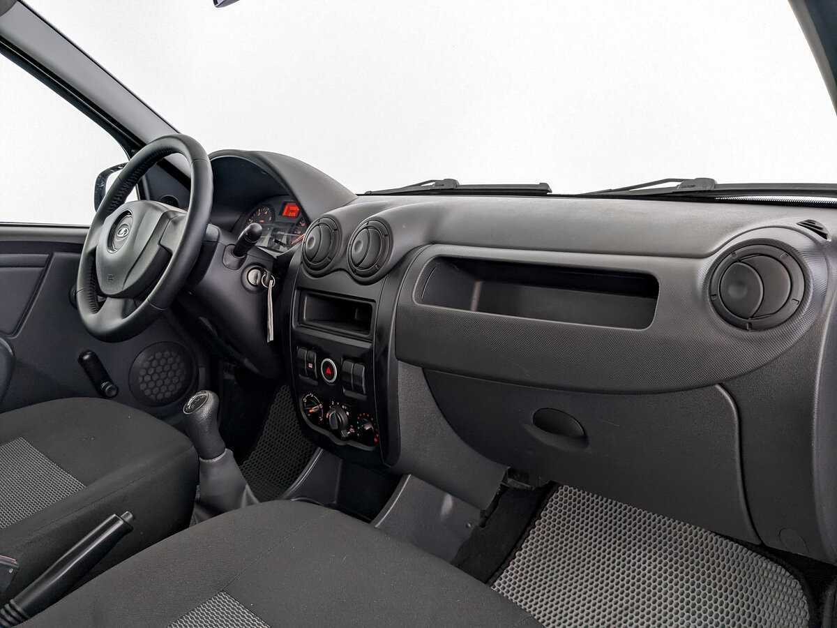 Б/У Лада (ВАЗ) Ларгус 2019 года. Фото: #8