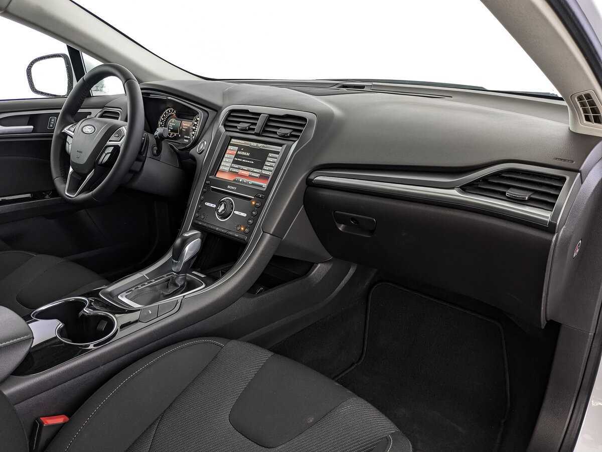 Б/У Форд Мондео 2016 года. Фото: #8