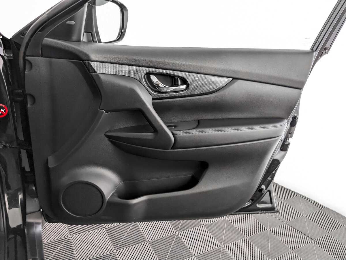 Б/У Ниссан Икс-Трейл 2017 года. Фото: #19