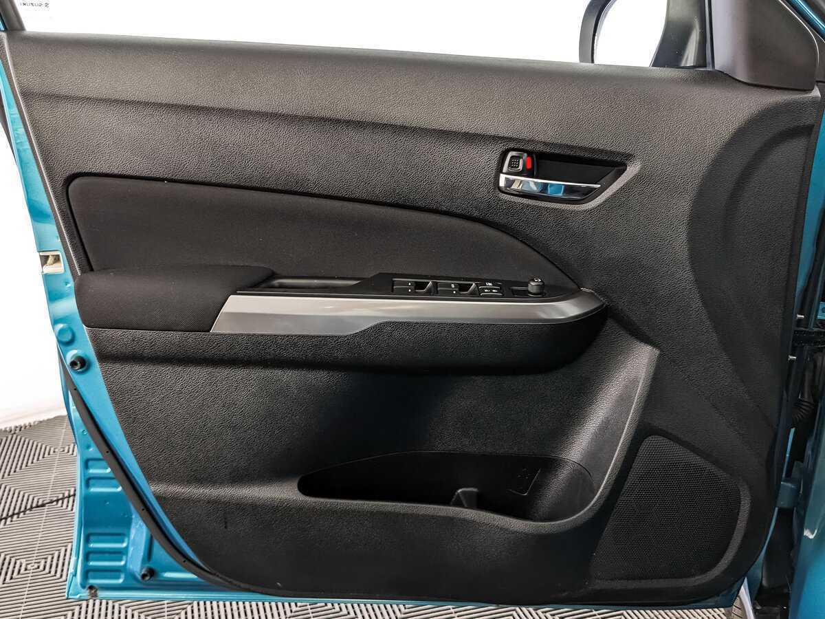 Б/У Сузуки Витара 2021 года. Фото: #14