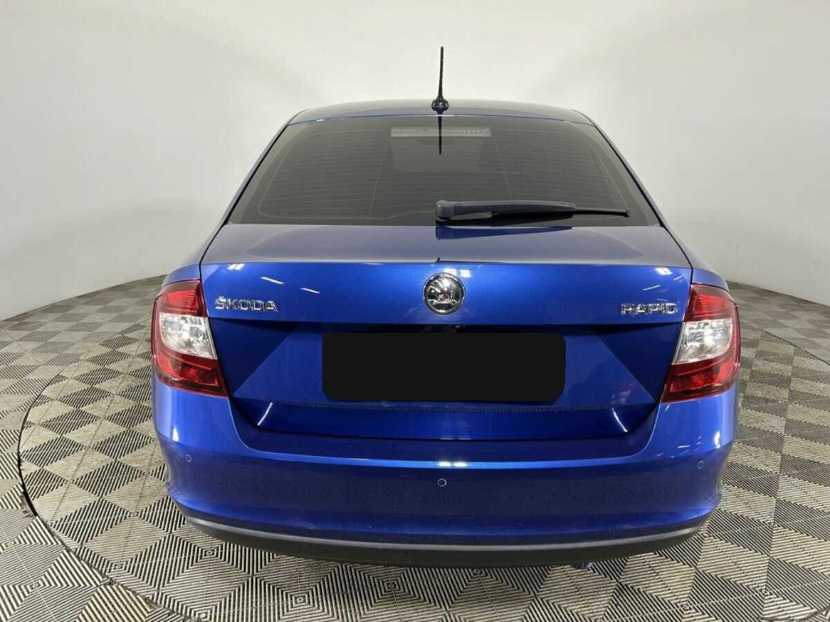 Б/У Шкода Рапид 2019 года. Фото: #2
