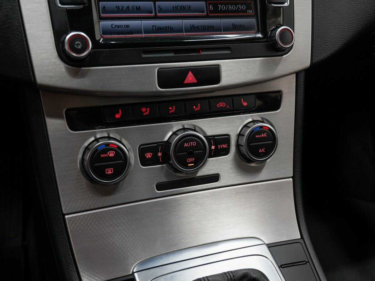 Б/У Фольксваген Пассат 2012 года. Фото: #18