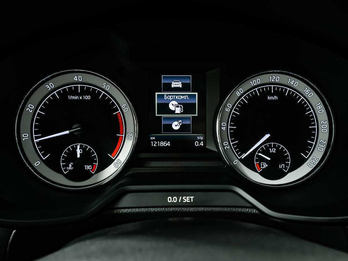 Б/У Шкода Октавия 2017 года. Фото: #9