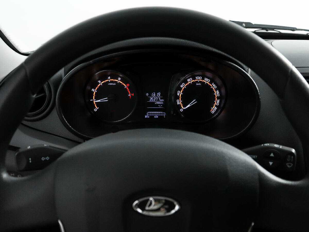 Б/У Лада (ВАЗ) Гранта 2023 года. Фото: #14