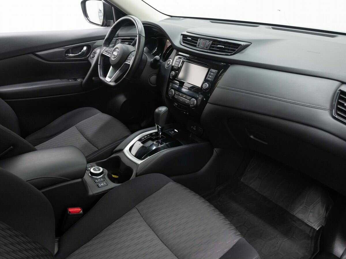 Б/У Ниссан Икс-Трейл 2020 года. Фото: #12