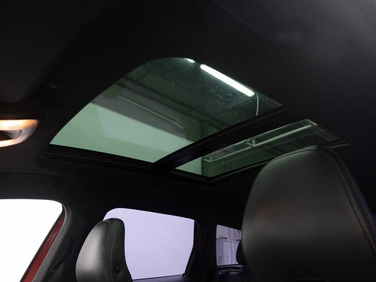 Б/У Вольво ИксЦ60 2014 года. Фото: #20