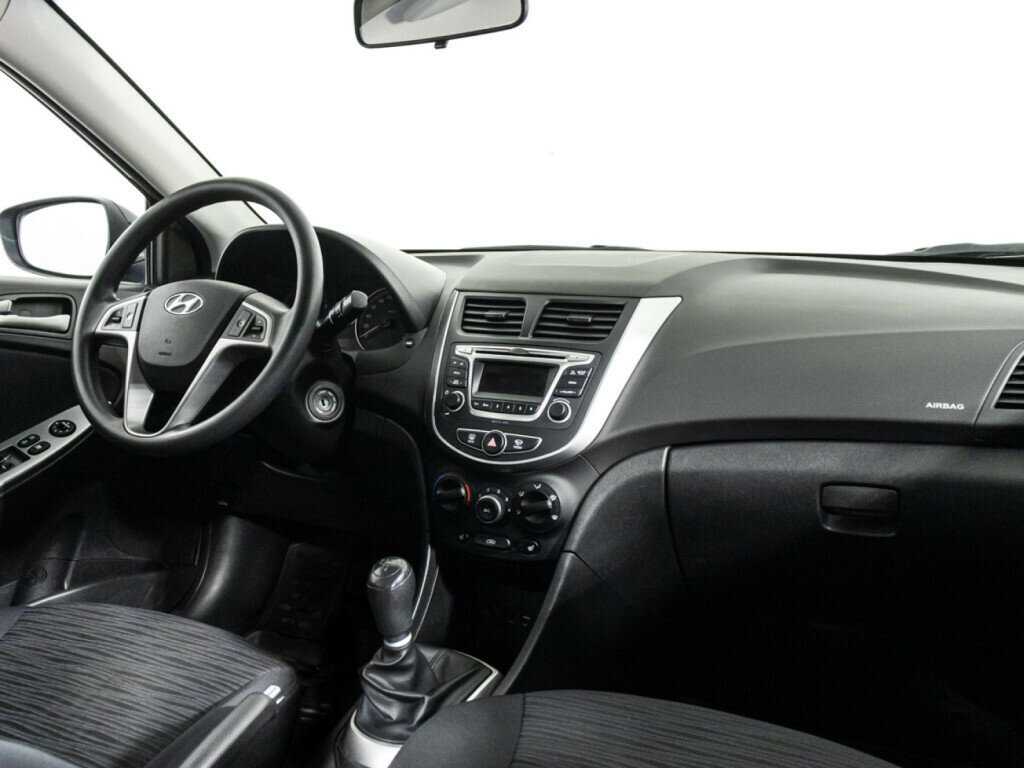 Б/У Хендай Солярис 2016 года. Фото: #8