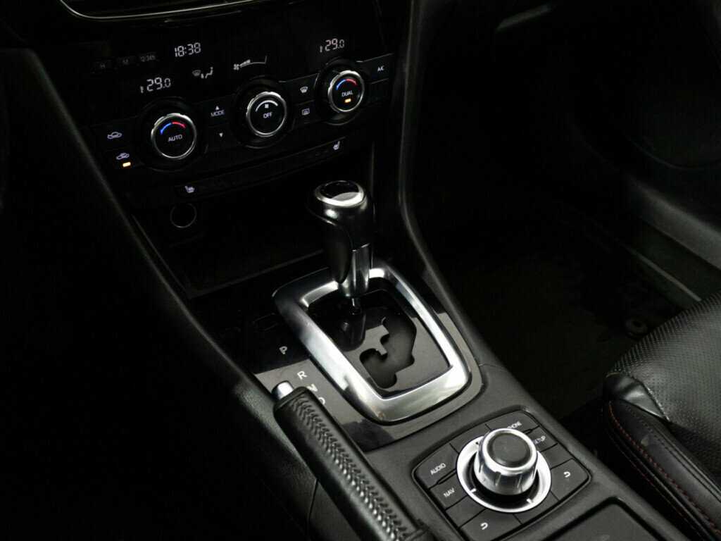 Б/У Мазда 6 2014 года. Фото: #14