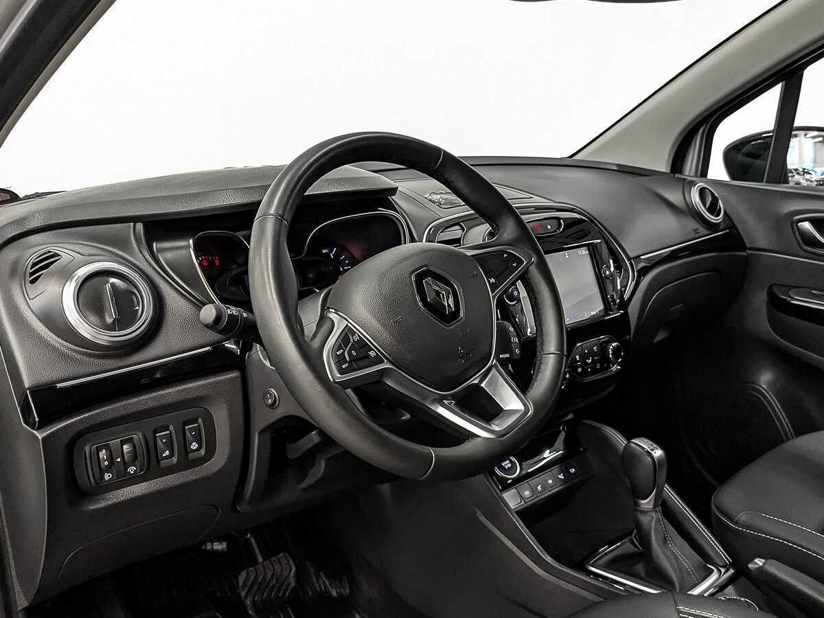 Б/У Рено Каптюр 2021 года. Фото: #12