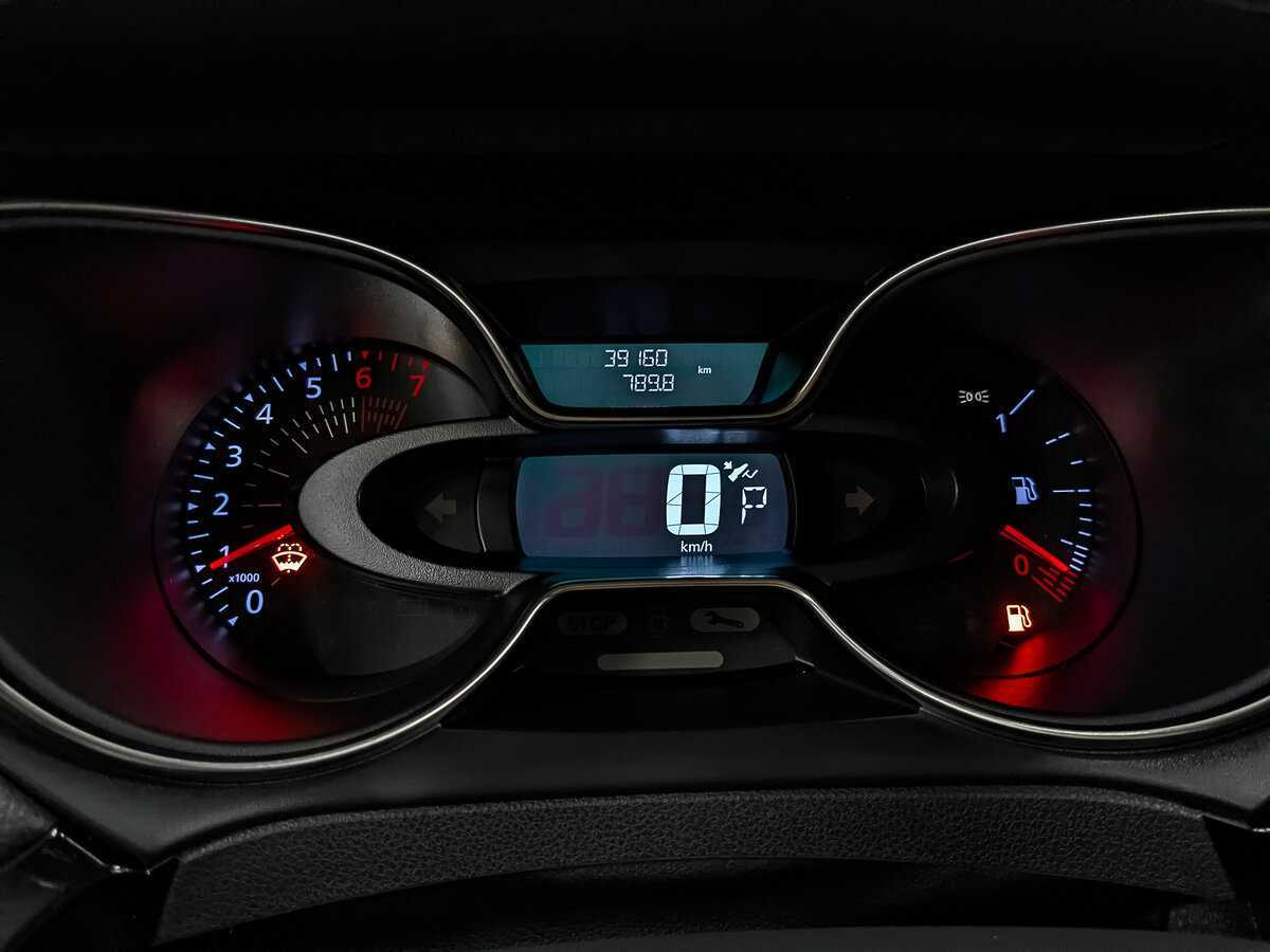 Б/У Рено Каптюр 2021 года. Фото: #13