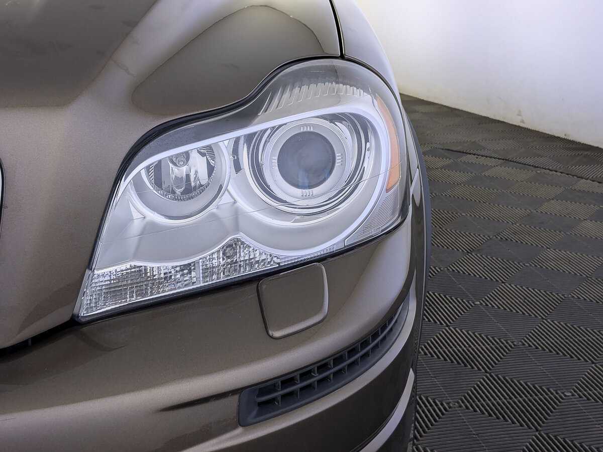 Б/У Вольво ИксЦ90 2014 года. Фото: #10