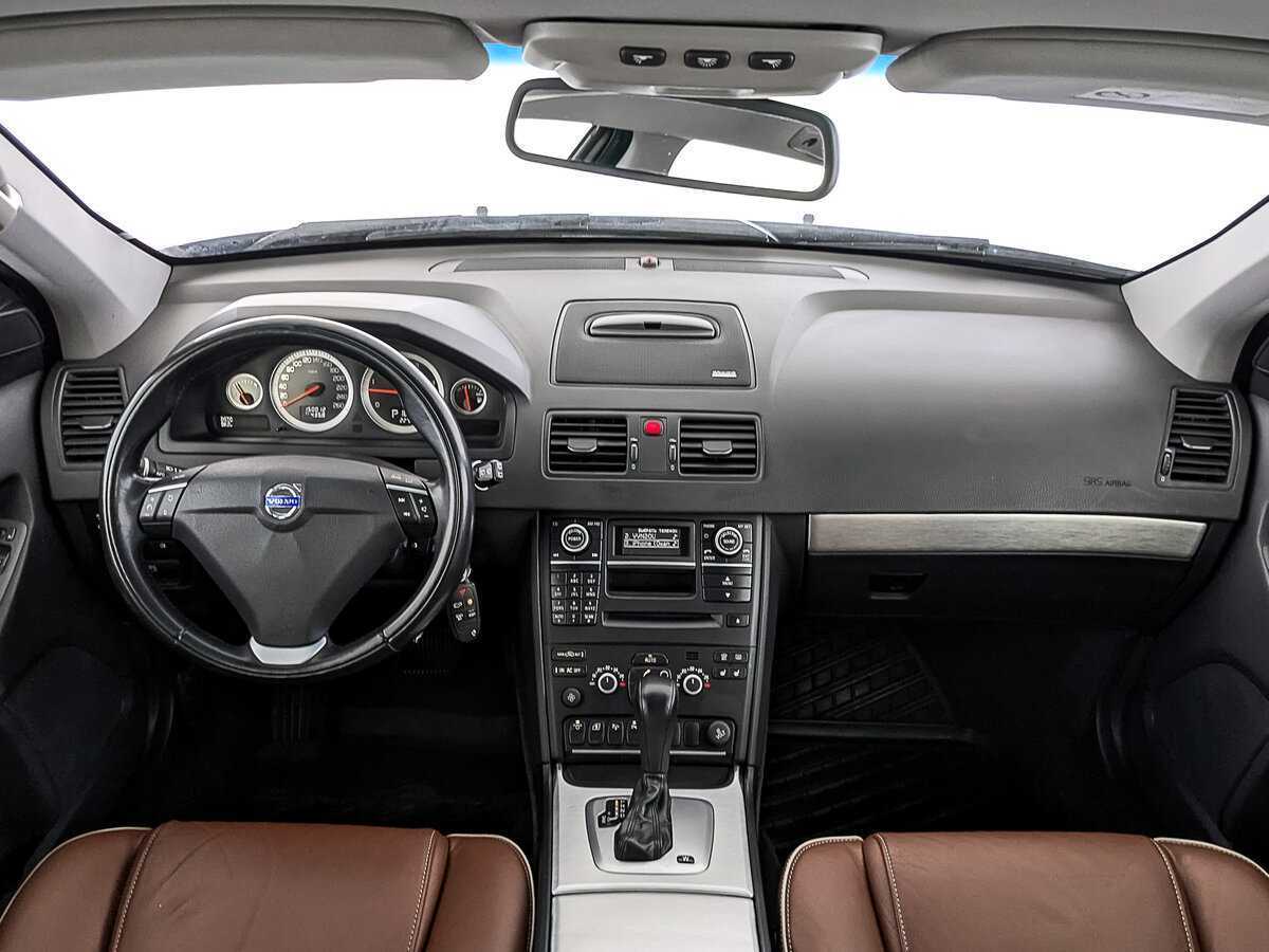 Б/У Вольво ИксЦ90 2014 года. Фото: #13