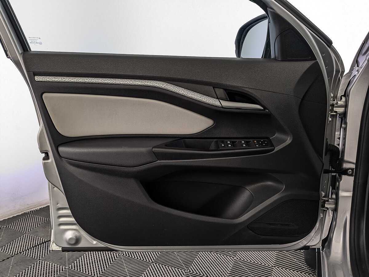 Б/У Лада (ВАЗ) Веста 2021 года. Фото: #18