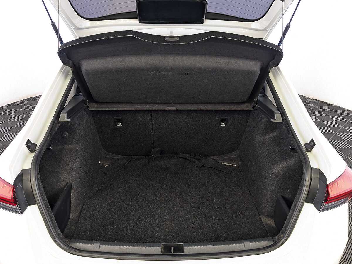 Б/У Шкода Рапид 2020 года. Фото: #9