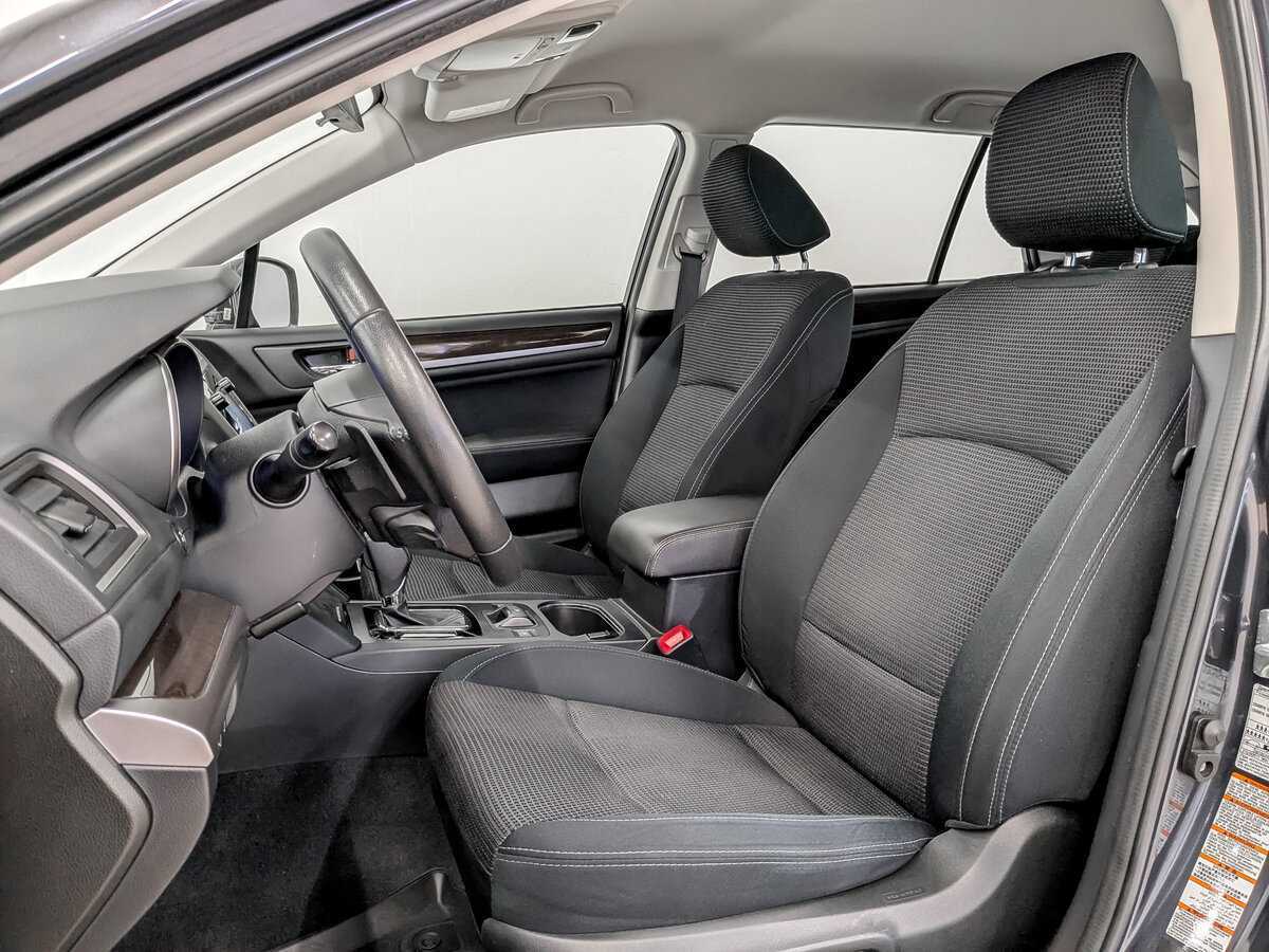 Б/У Субару Аутбэк 2015 года. Фото: #19