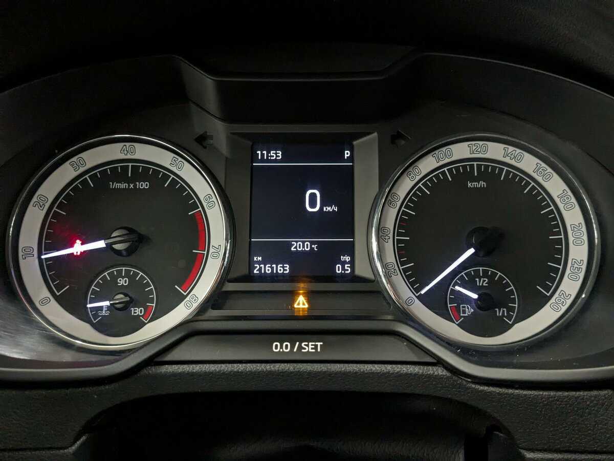 Б/У Шкода Октавия 2017 года. Фото: #12